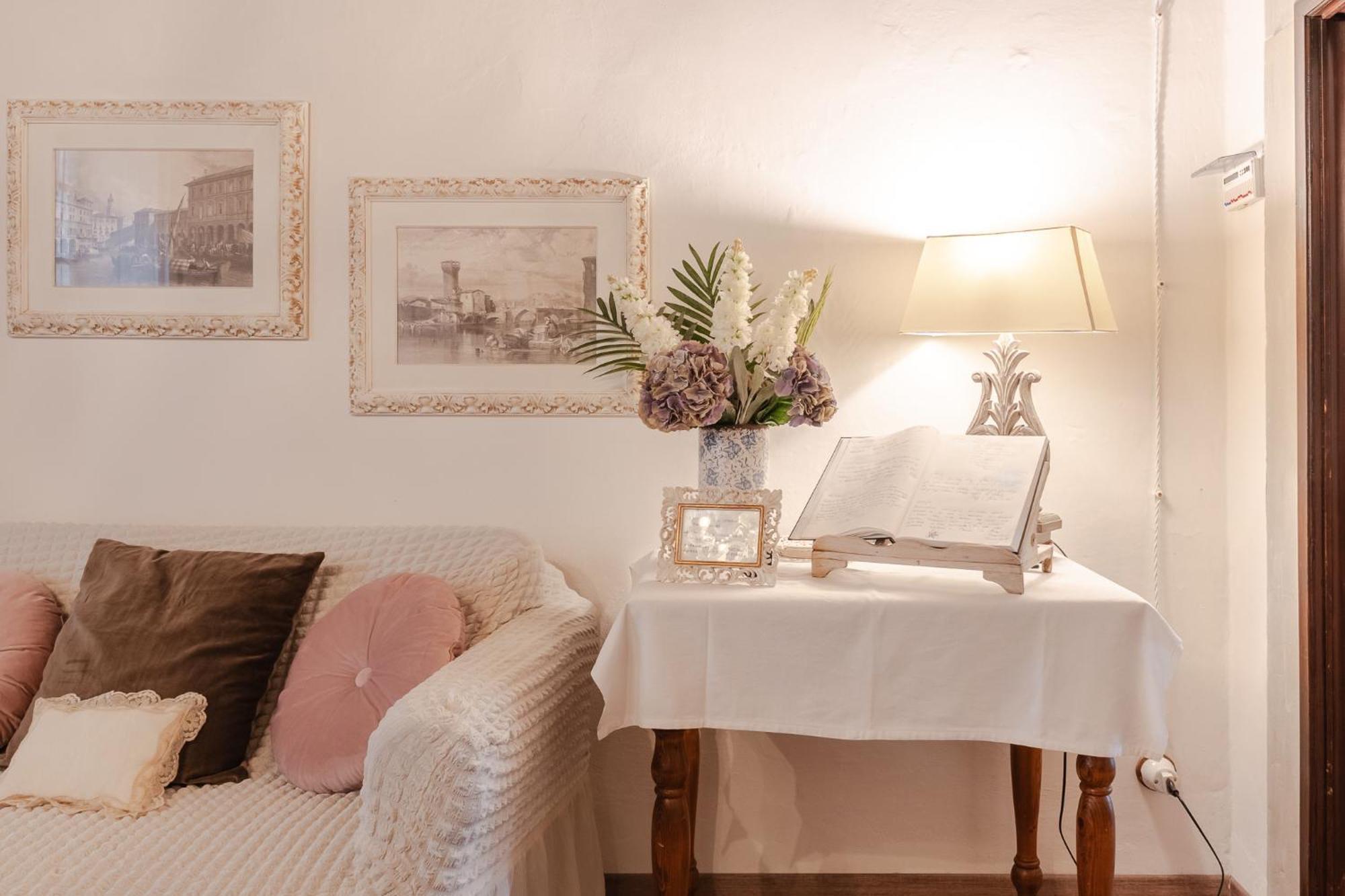 ラテリーナLa Finestra Sul Borgo Dimora Storicaアパートメント エクステリア 写真
